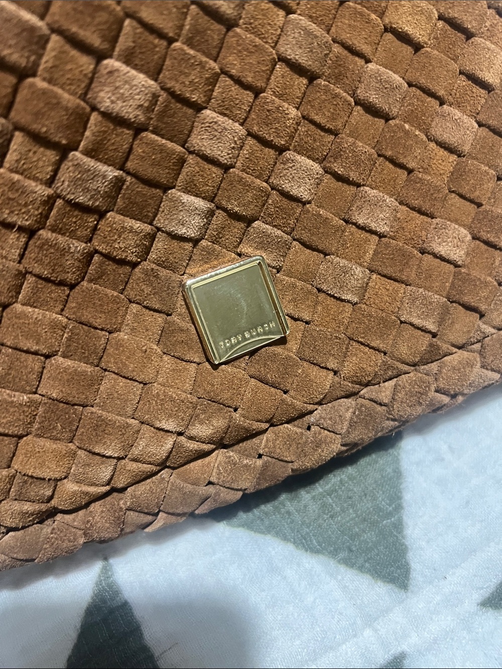 💥FINAL PRICE 💥Tory Burch Thea Woven Suede Crossbody Flap - Picture 7 of 15